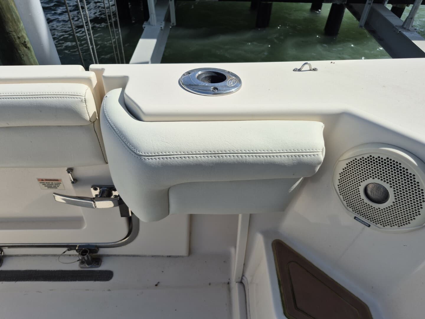 2018 Grady-White 330 Express