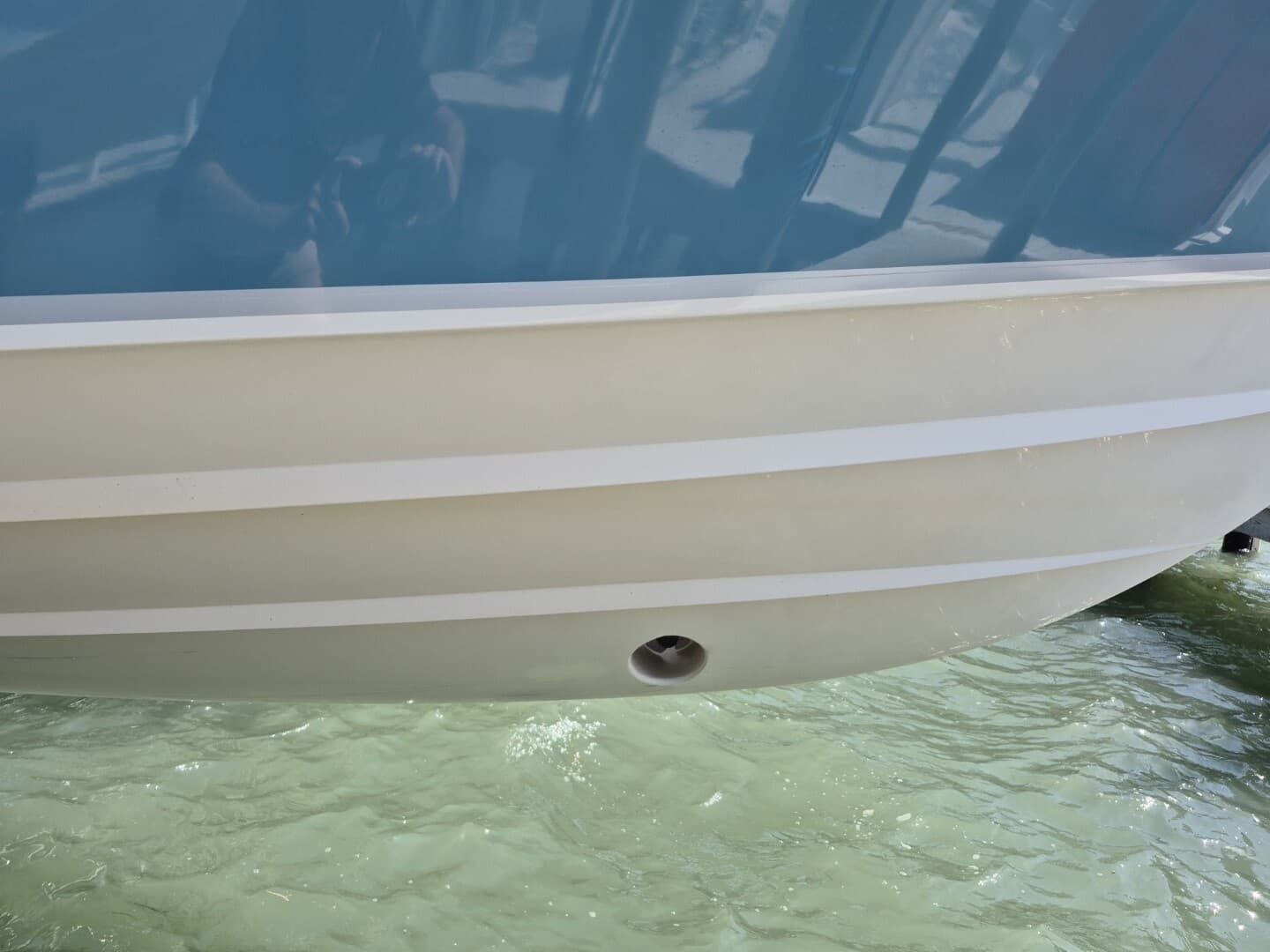2018 Grady-White 330 Express