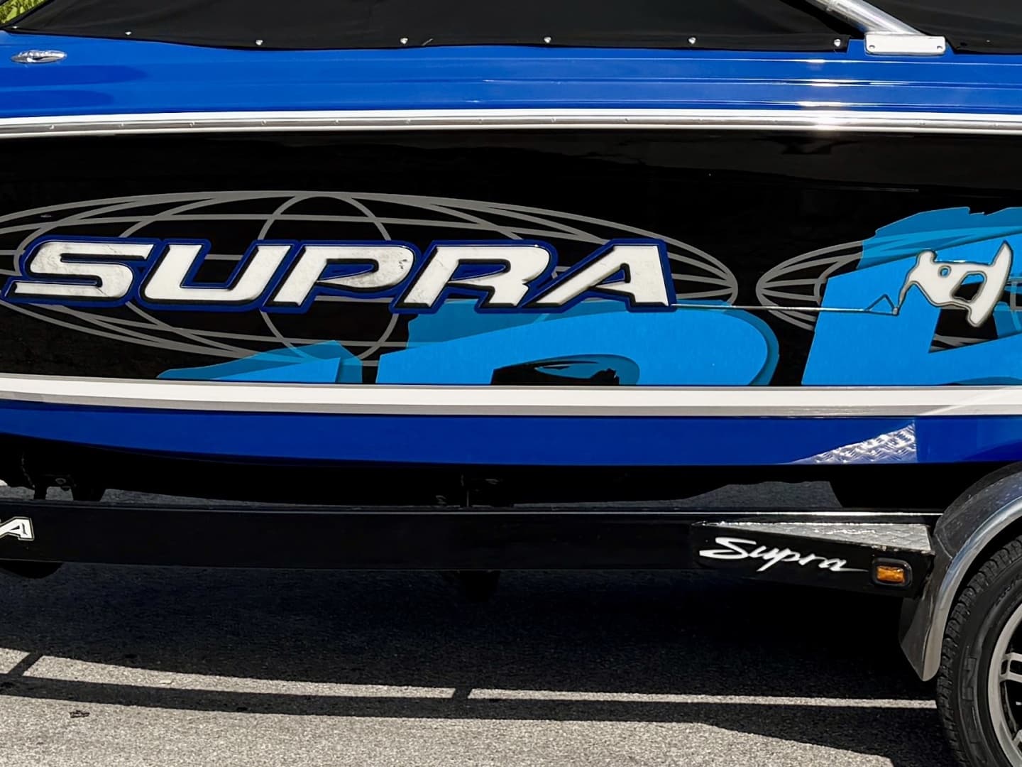 2008 Supra Launch 22SSV World's Edition