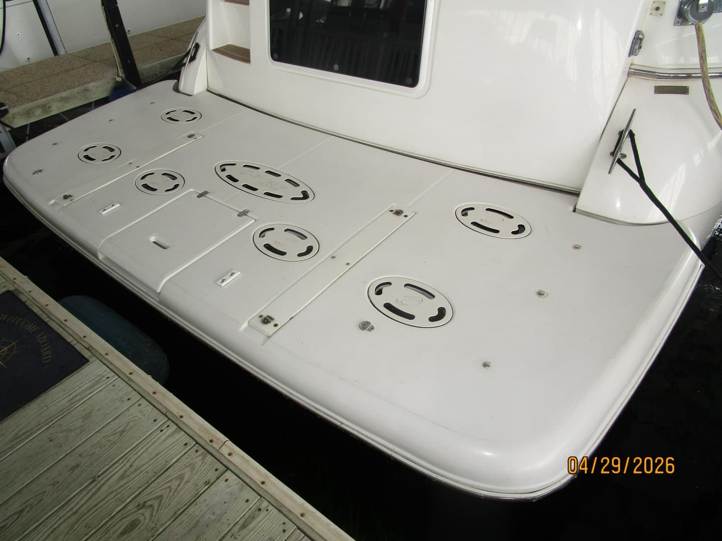 44' Cruisers swmplatform