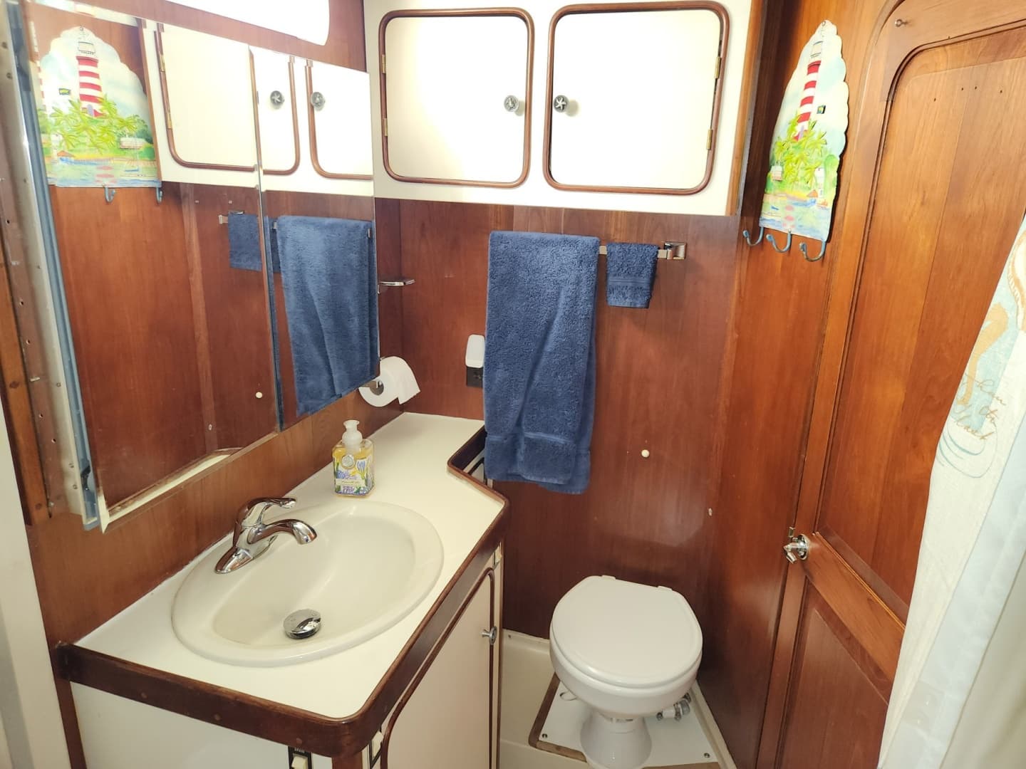 1980 Gulfstar 44 Motor Cruiser