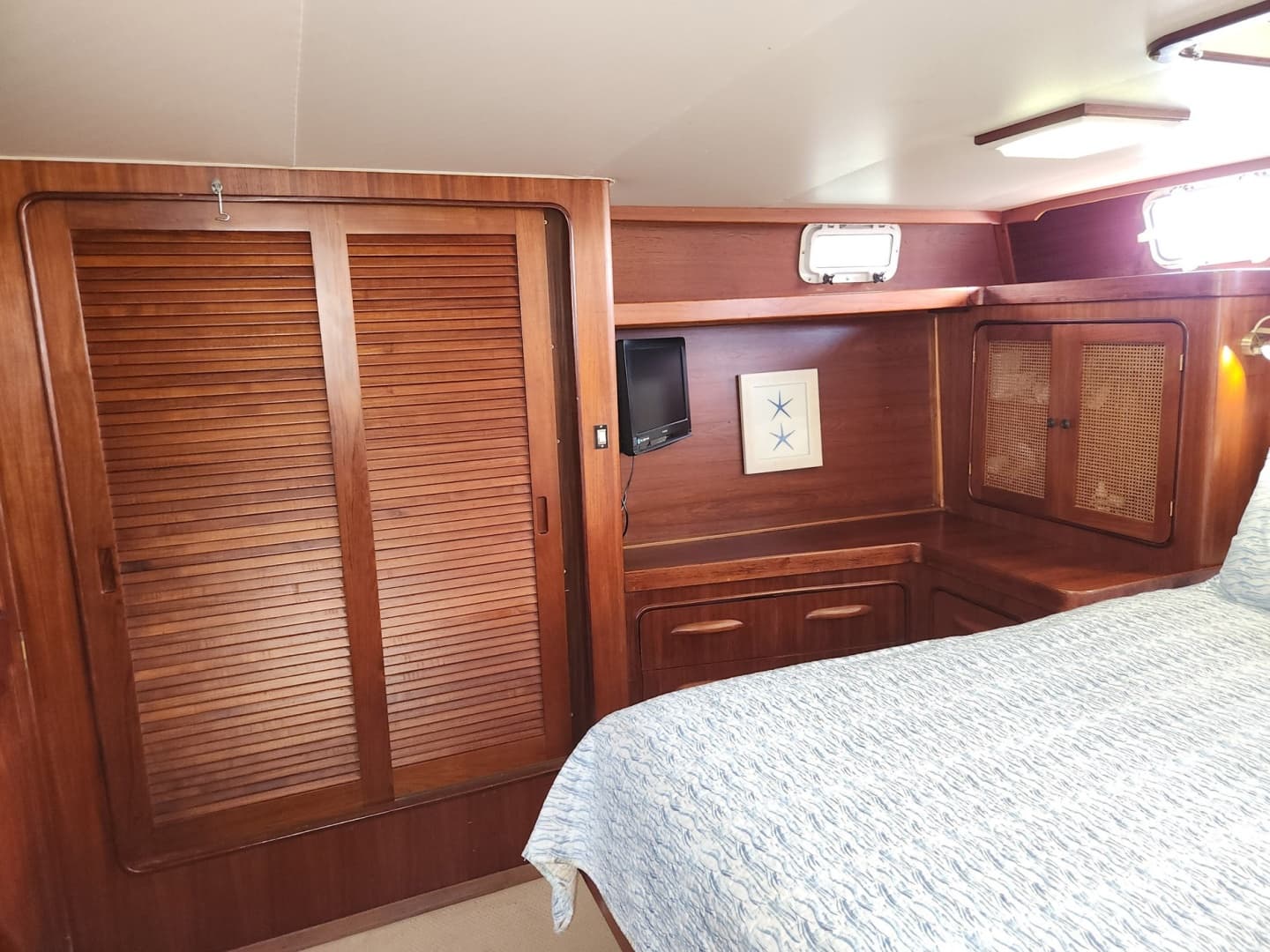 1980 Gulfstar 44 Motor Cruiser