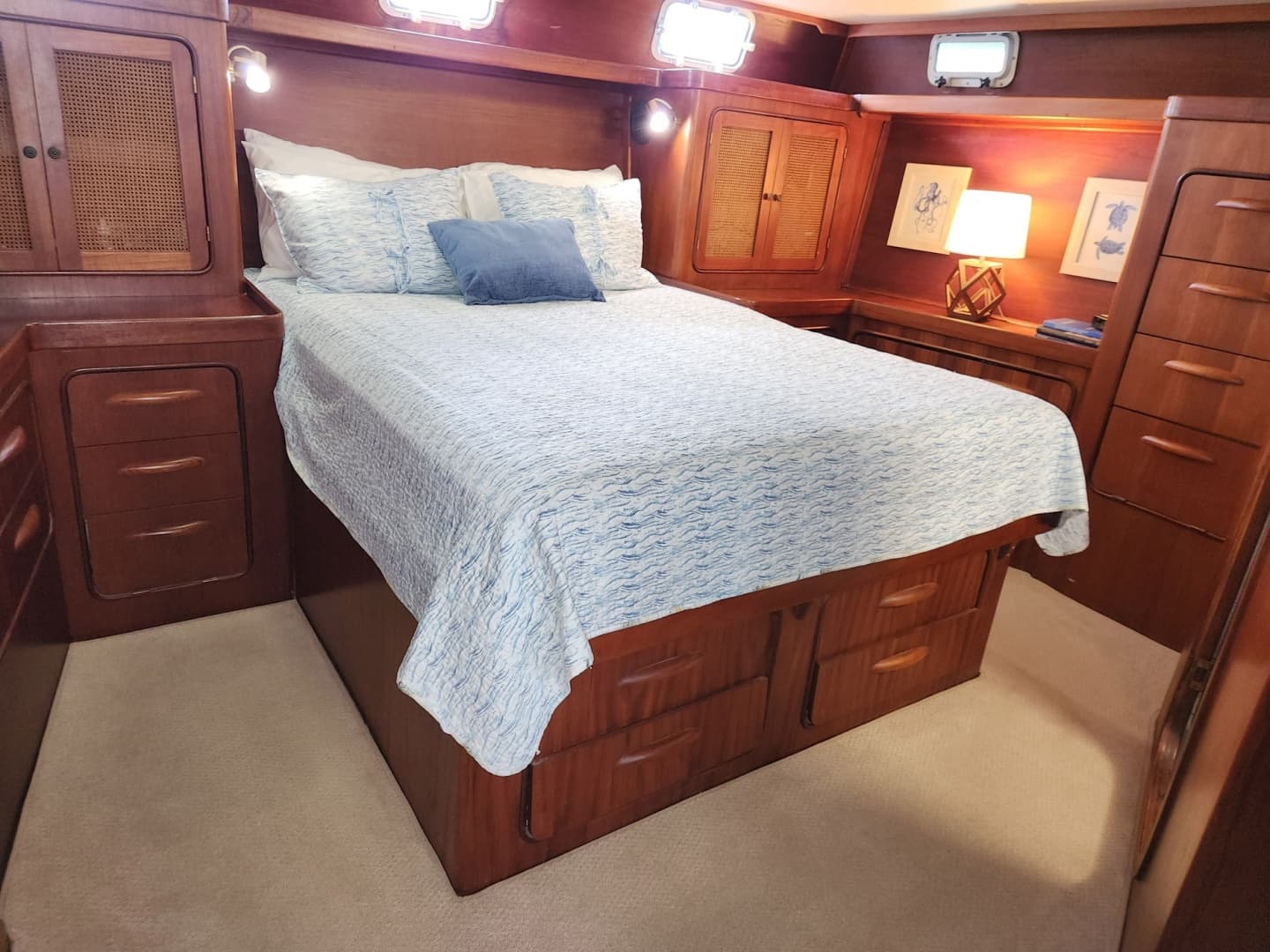 1980 Gulfstar 44 Motor Cruiser