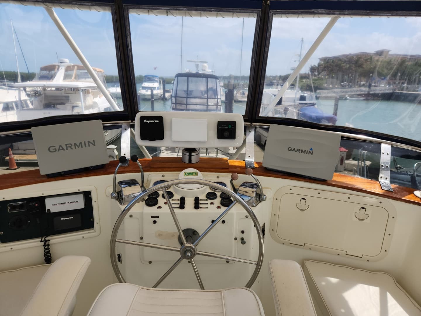 1980 Gulfstar 44 Motor Cruiser