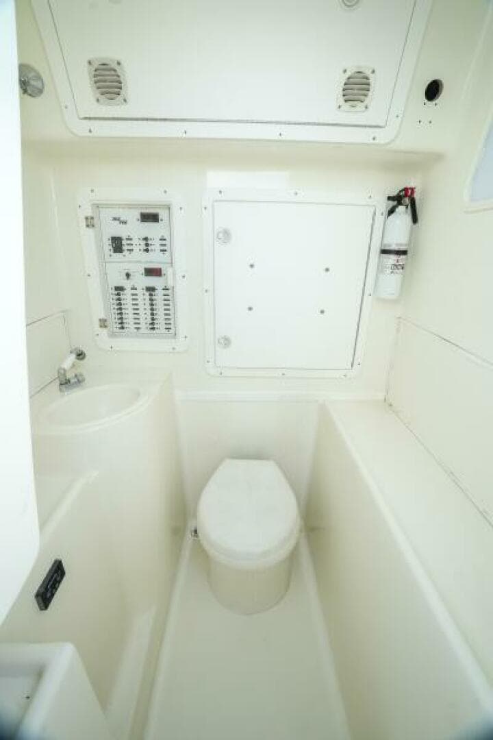 2013 SeaVee 390