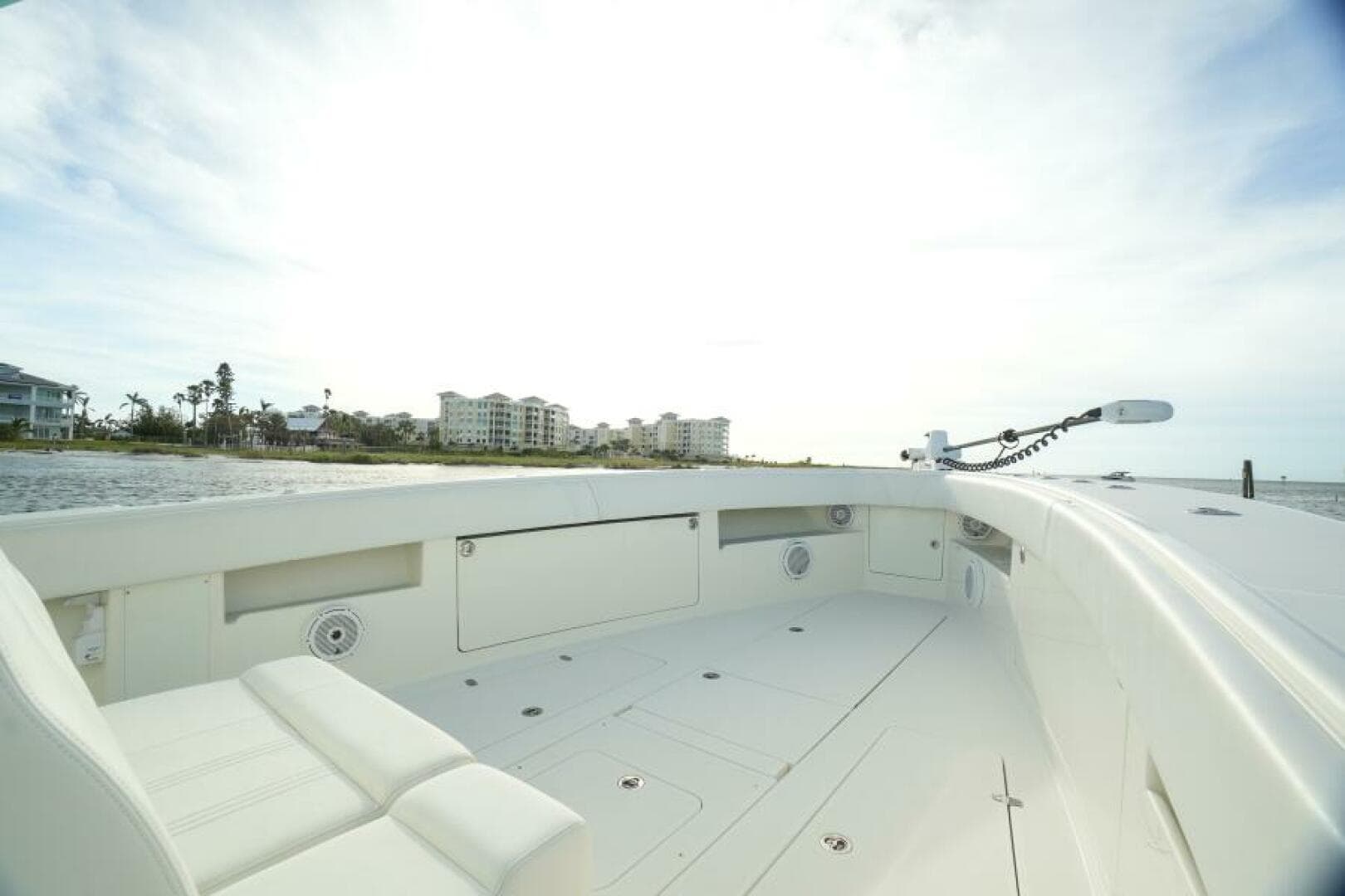 2013 SeaVee 390