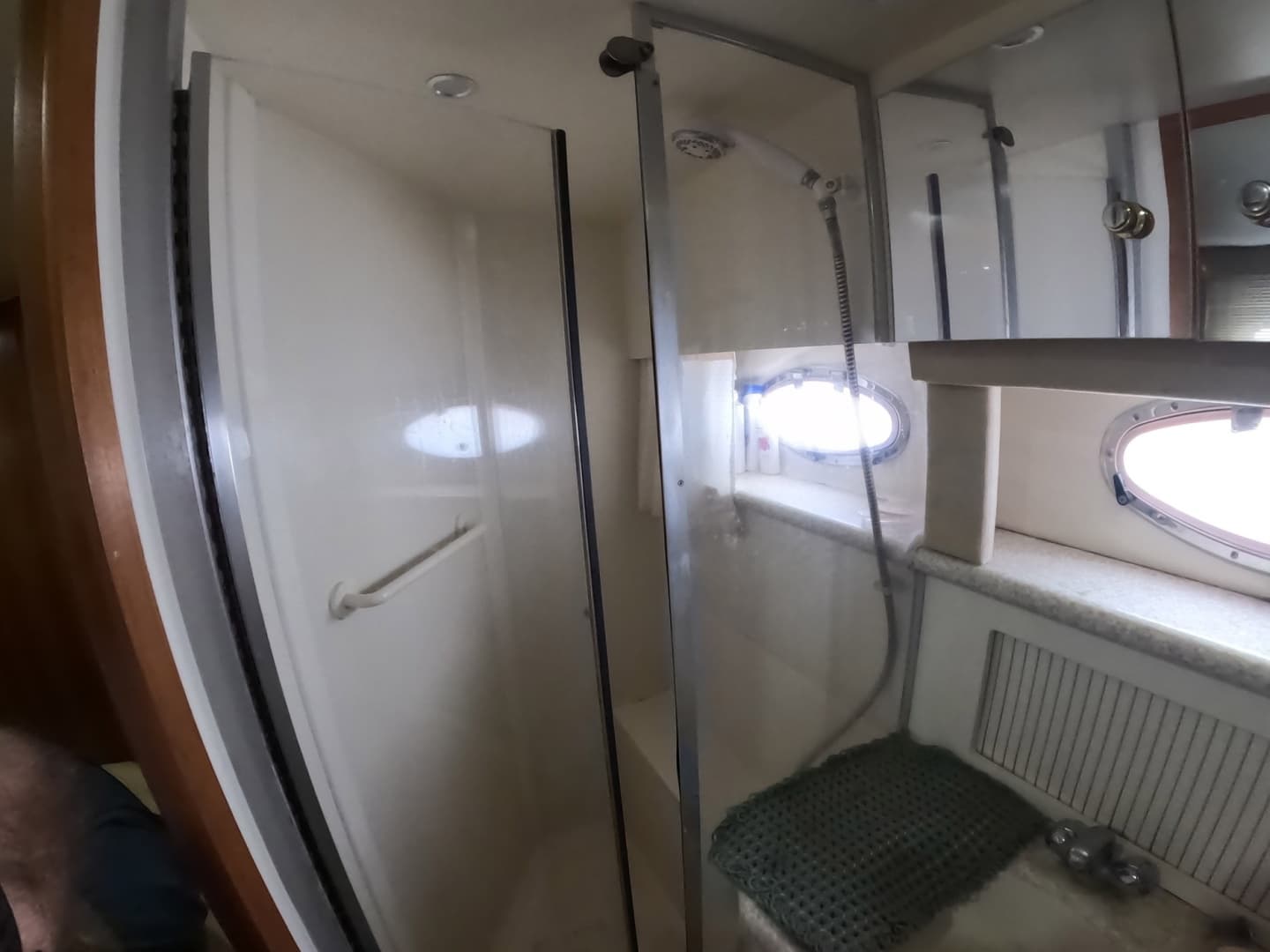 2000 Carver 406 Motor Yacht