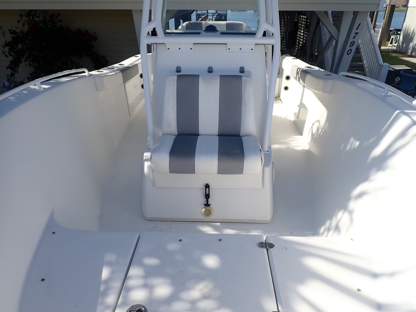 2016 Cape Horn 22 OS