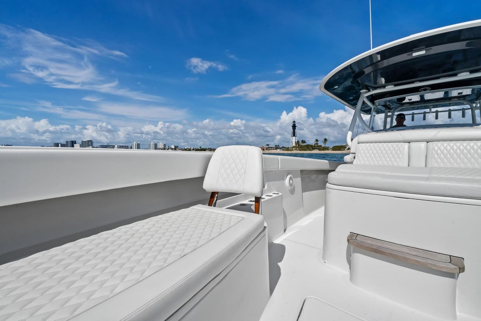 2020 Jupiter 43 SF MENACE