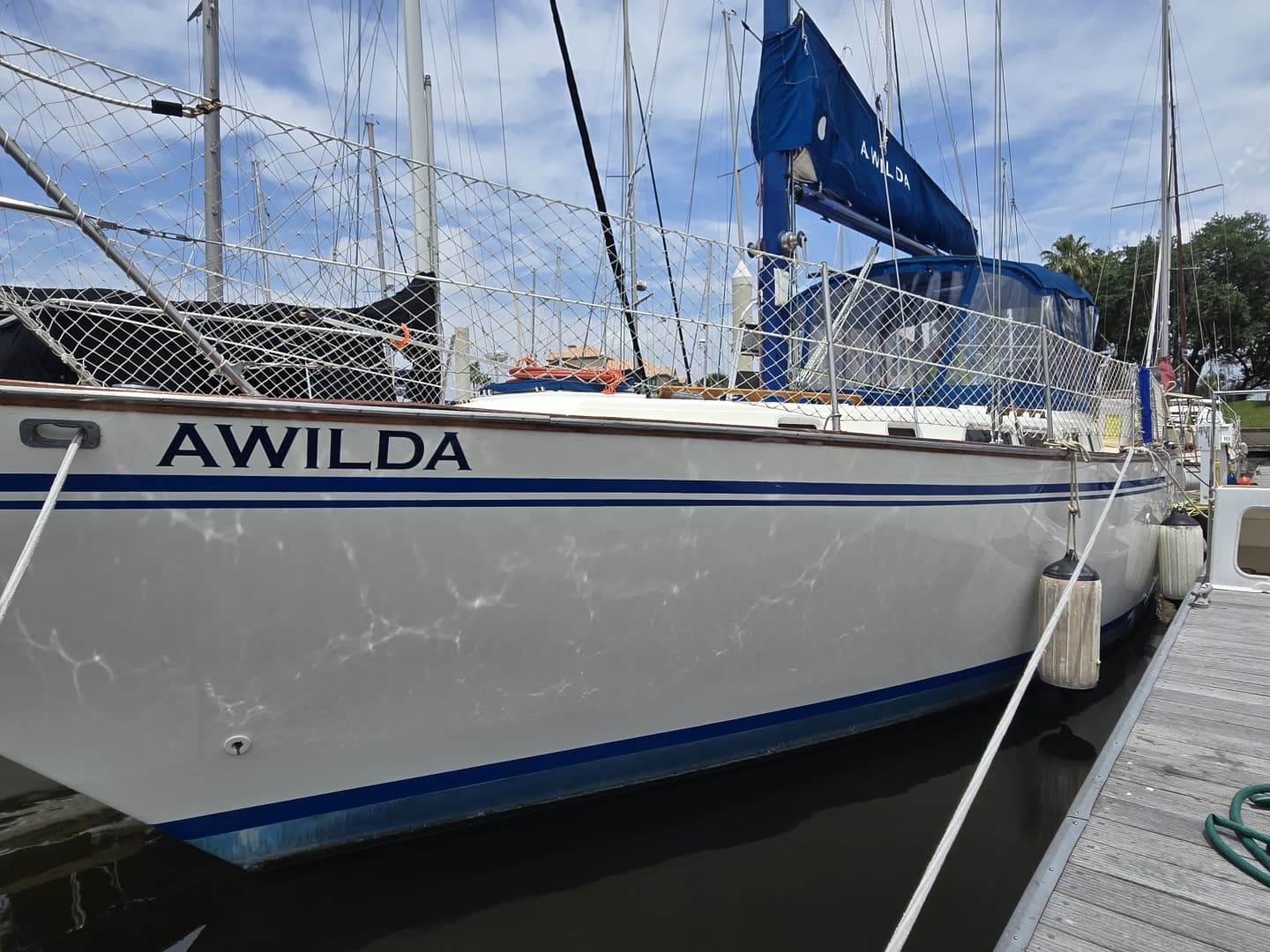 1985 Endeavour 42 CC