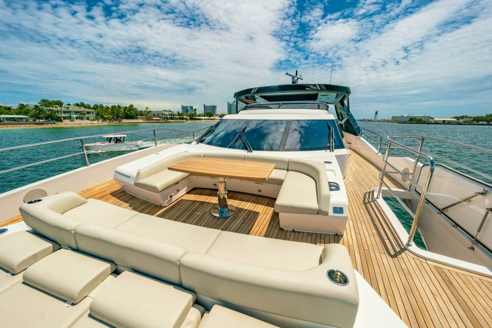 2024 Sunseeker Sunseeker 100 Yacht