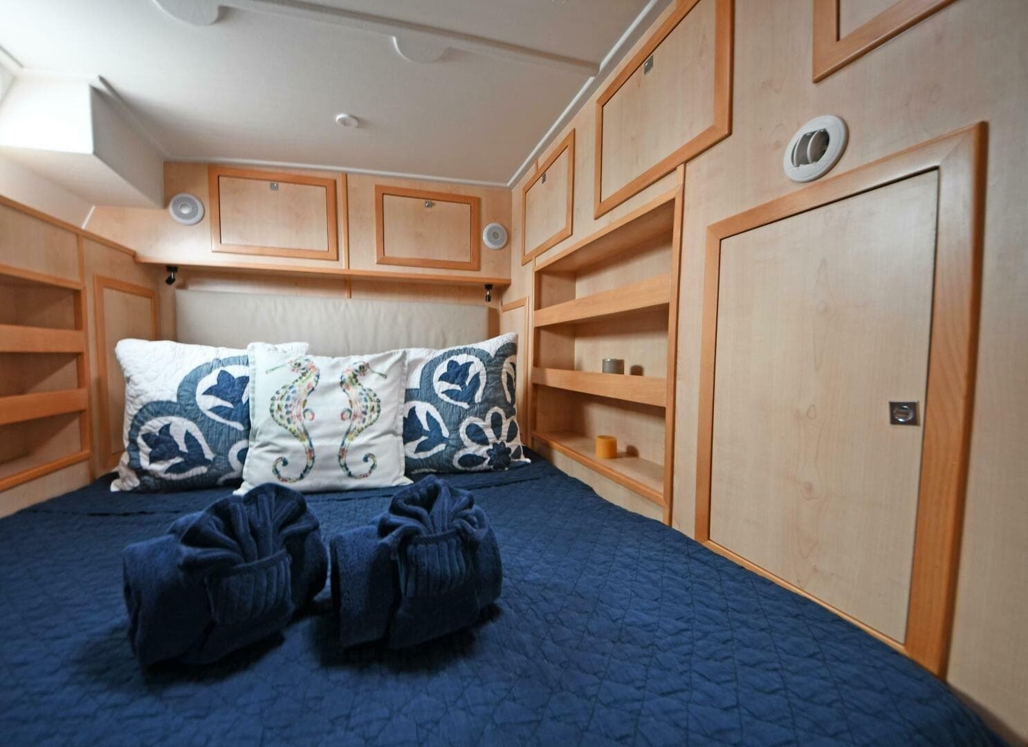 2023 Royal Cape Catamarans 570 Majestic