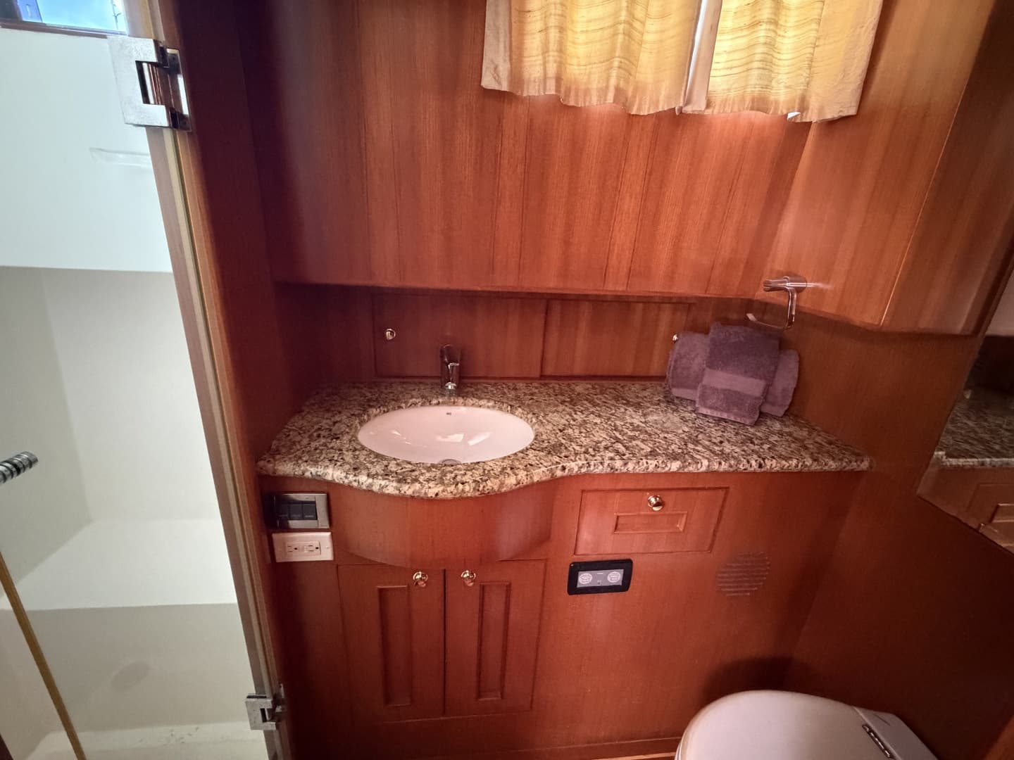 2006 Ocean Alexander 48 Classicco