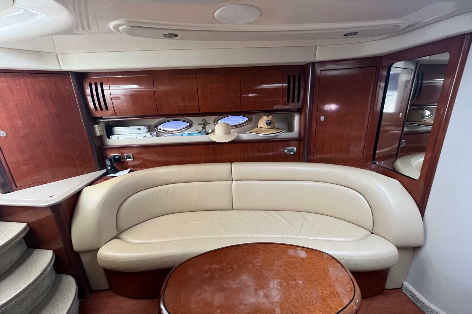 2004 Sea Ray 420 Sundancer