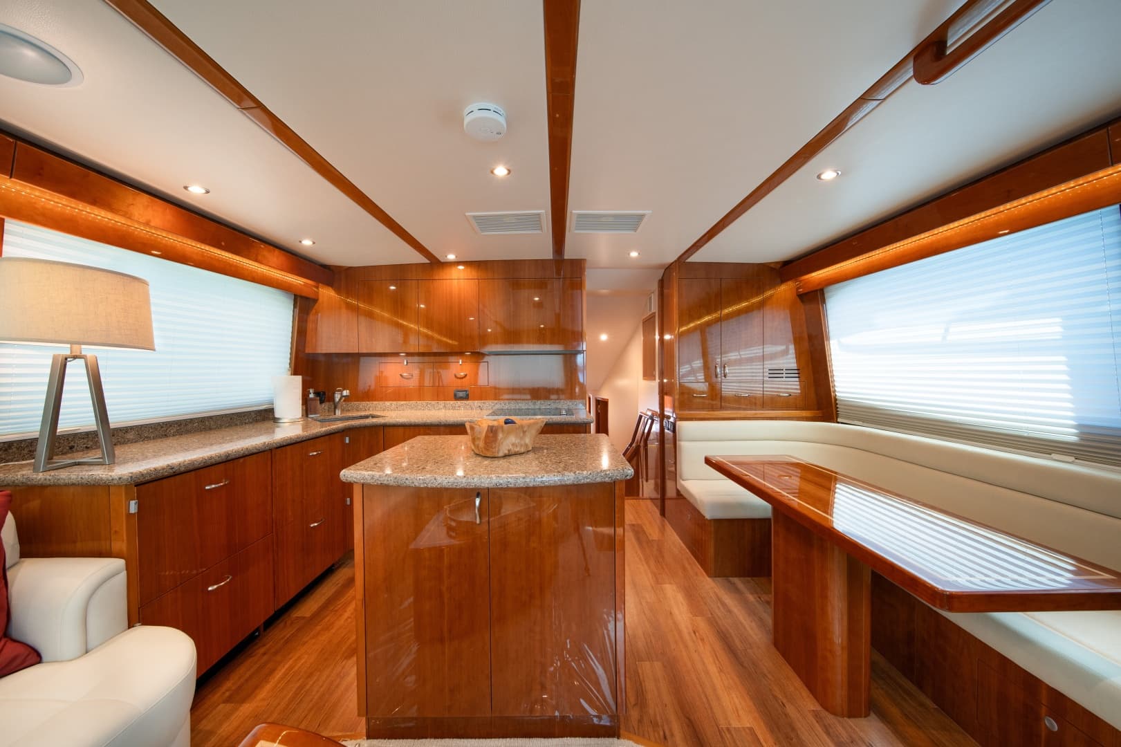 2017 Hatteras 54 GT