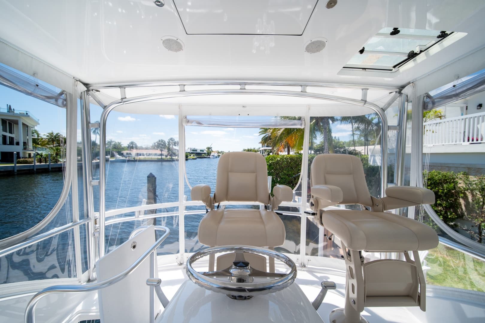 2017 Hatteras 54 GT