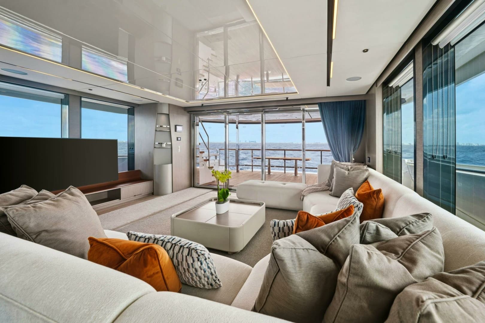 2024 Sunseeker Sunseeker 100 Yacht