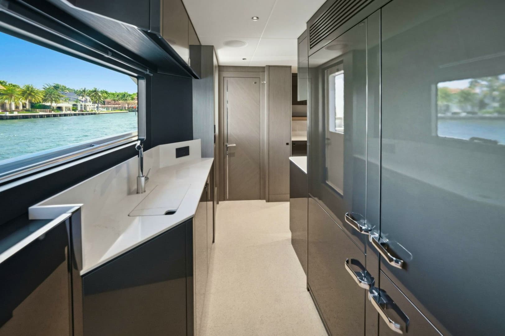2024 Sunseeker Sunseeker 100 Yacht