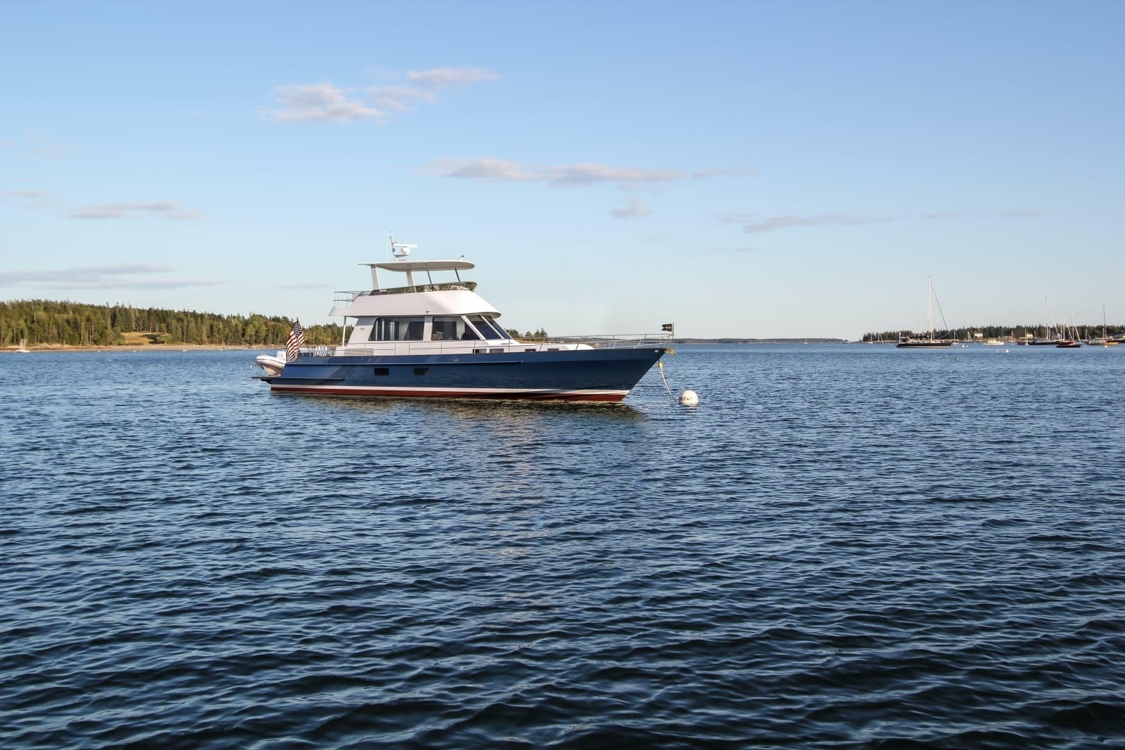 2027 Hunt Yachts 56 Flybridge