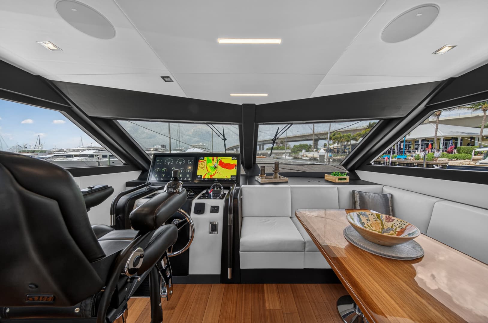 2021 Ocean Alexander 70E