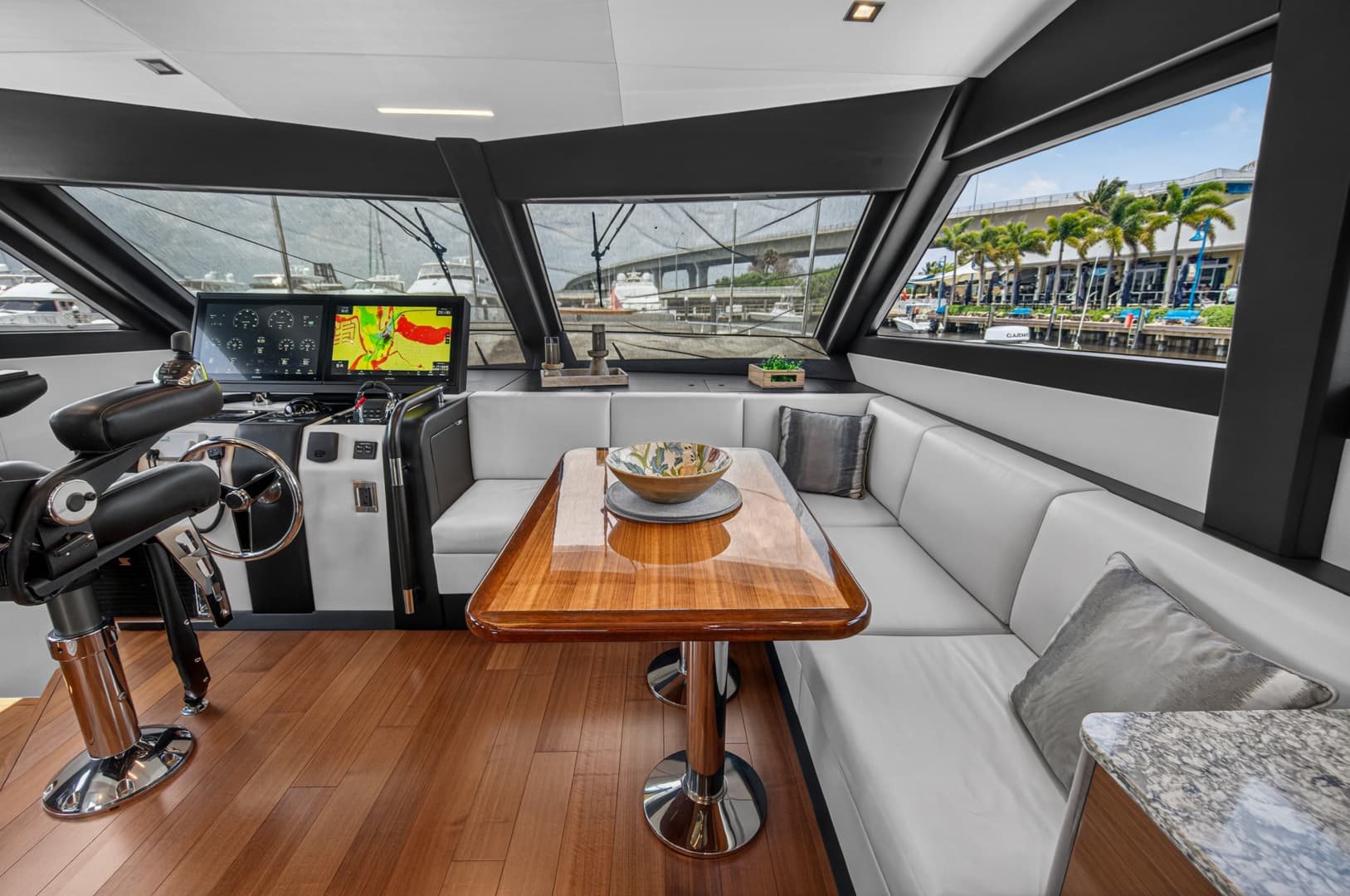 2021 Ocean Alexander 70E