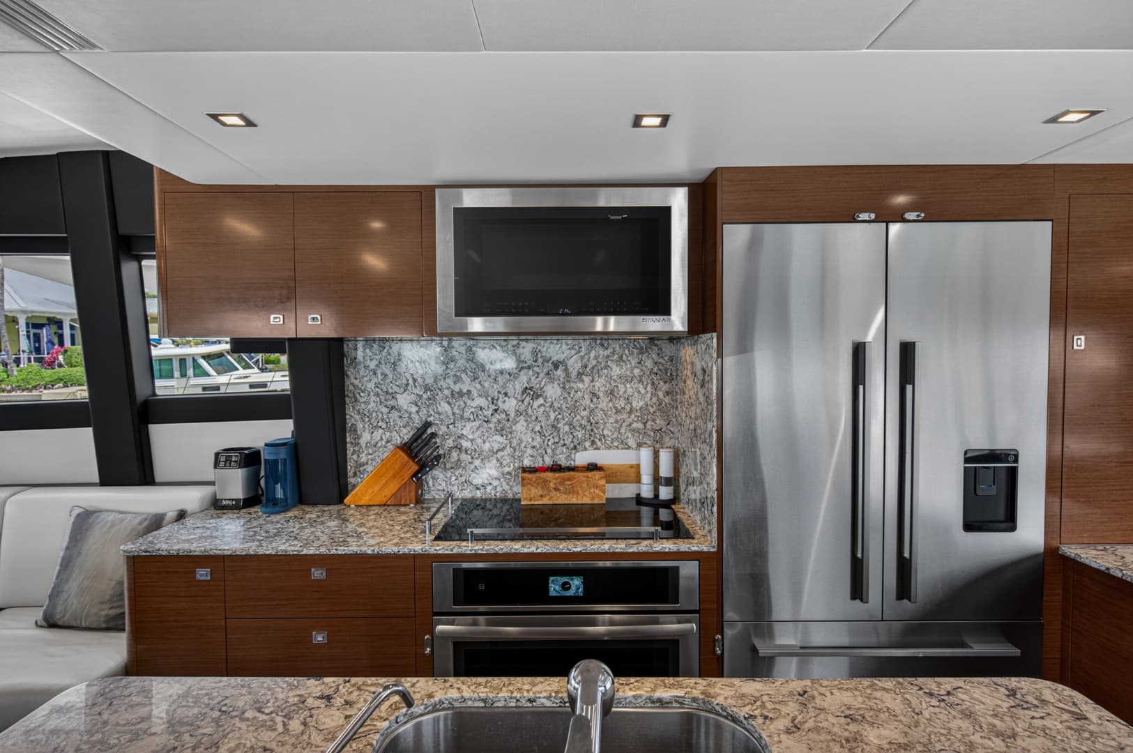 2021 Ocean Alexander 70E