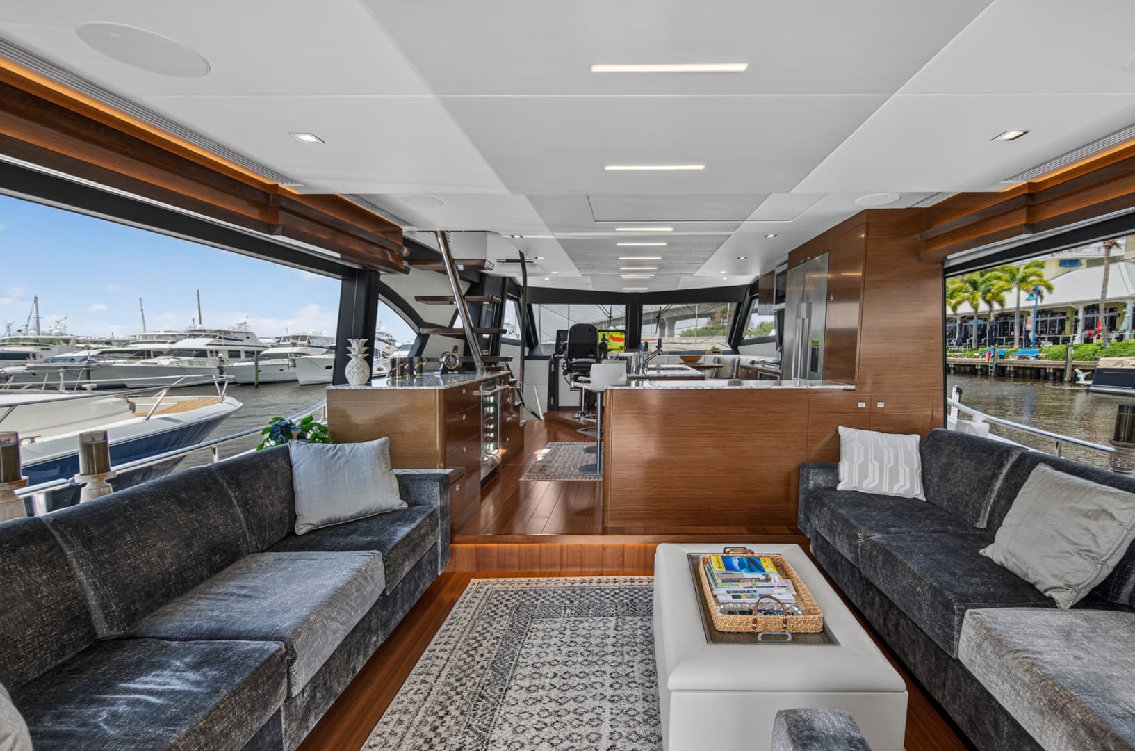 2021 Ocean Alexander 70E