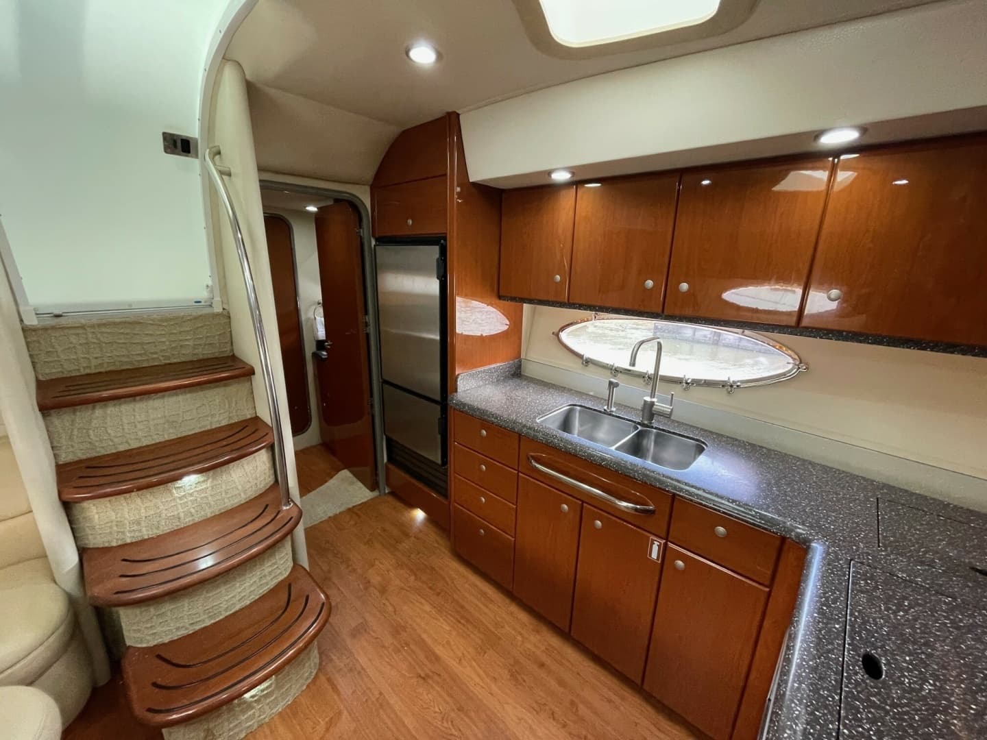 2008 Formula 45 Yacht