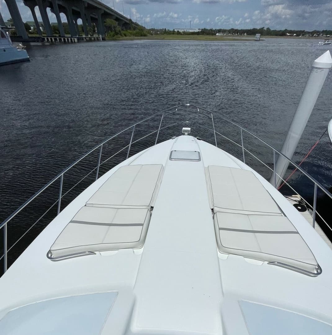 2008 Formula 45 Yacht