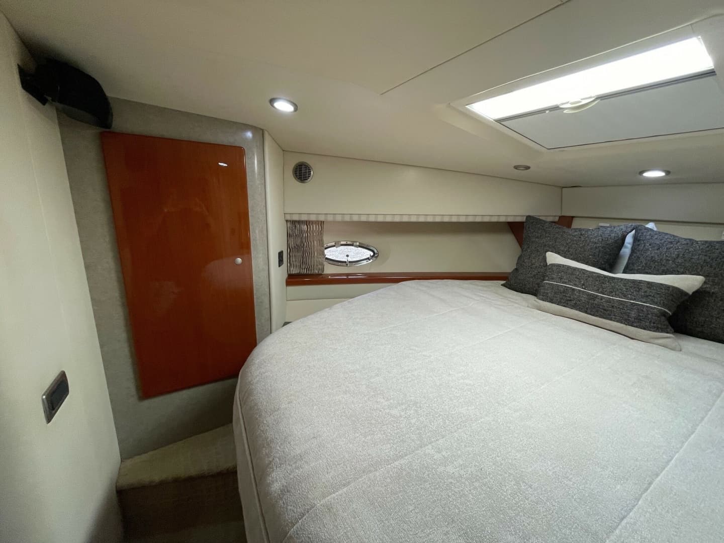 2008 Formula 45 Yacht