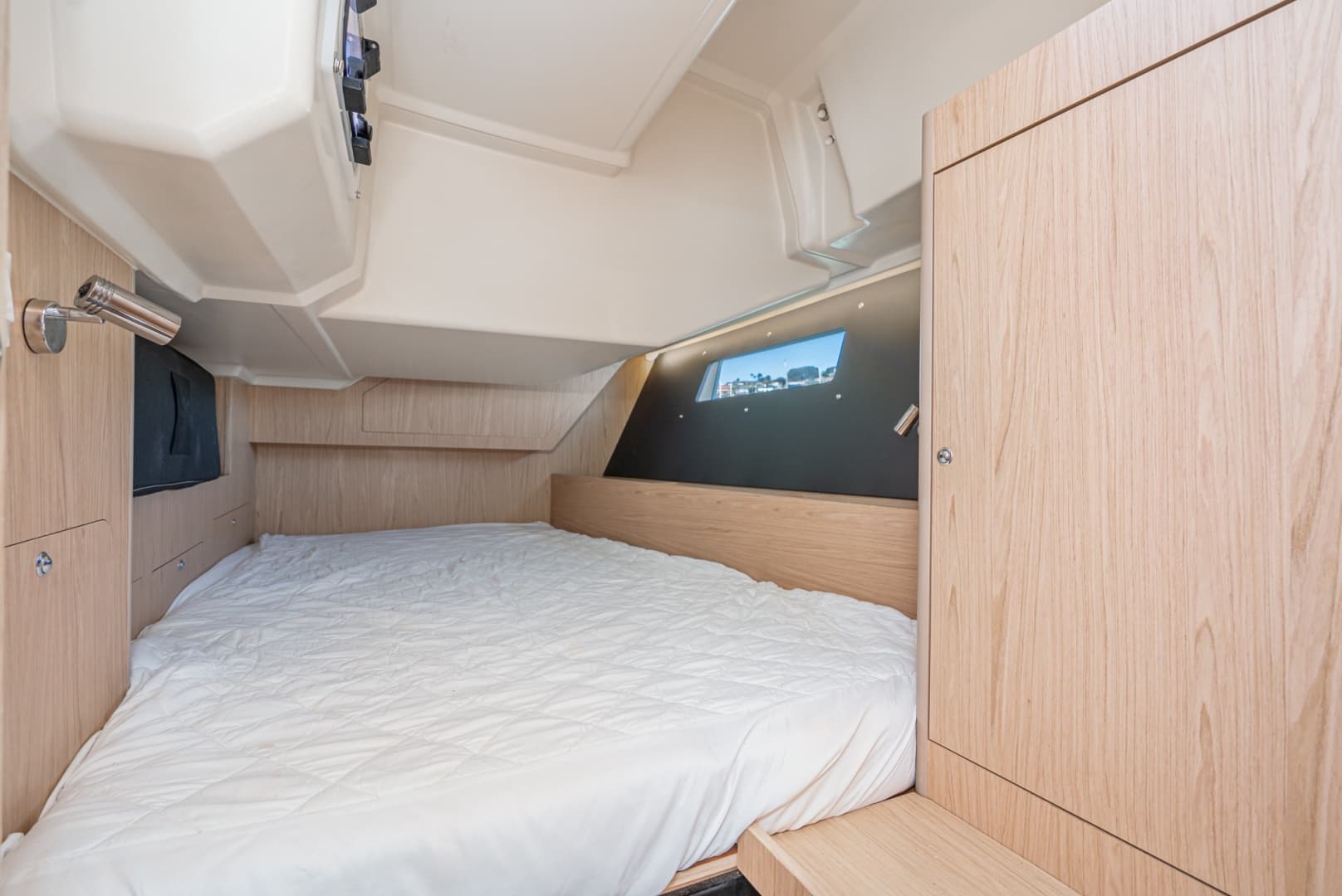 2018 Beneteau Oceanis 41.1