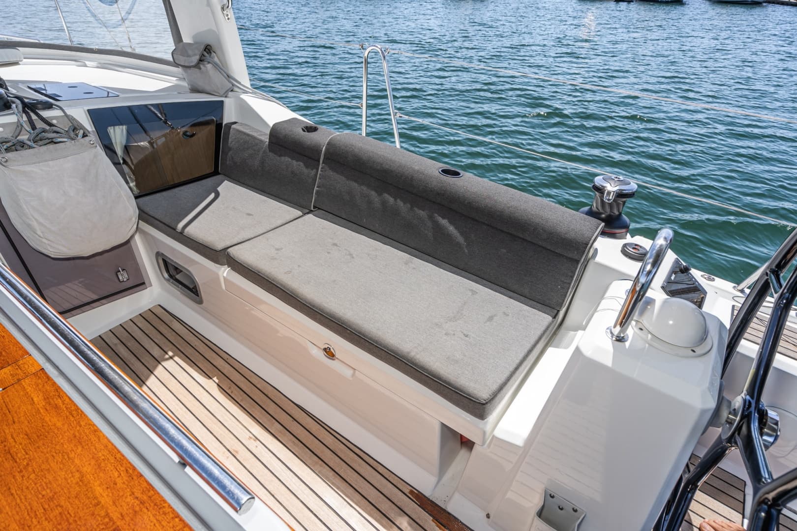 2018 Beneteau Oceanis 41.1