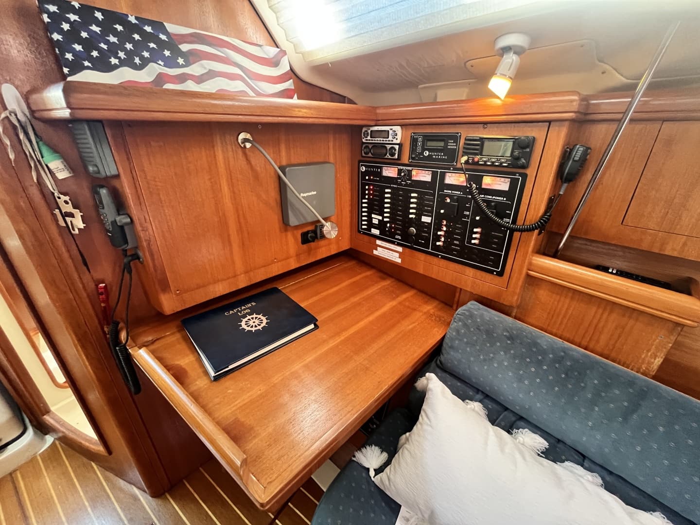 2002 Hunter 386