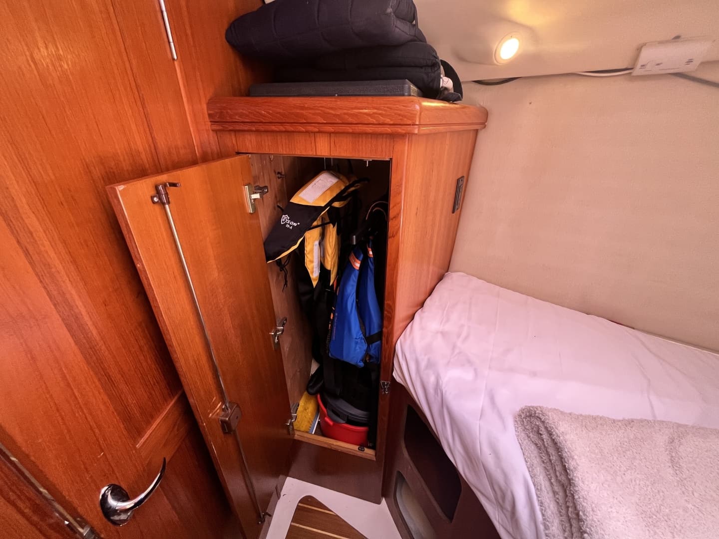 2002 Hunter 386