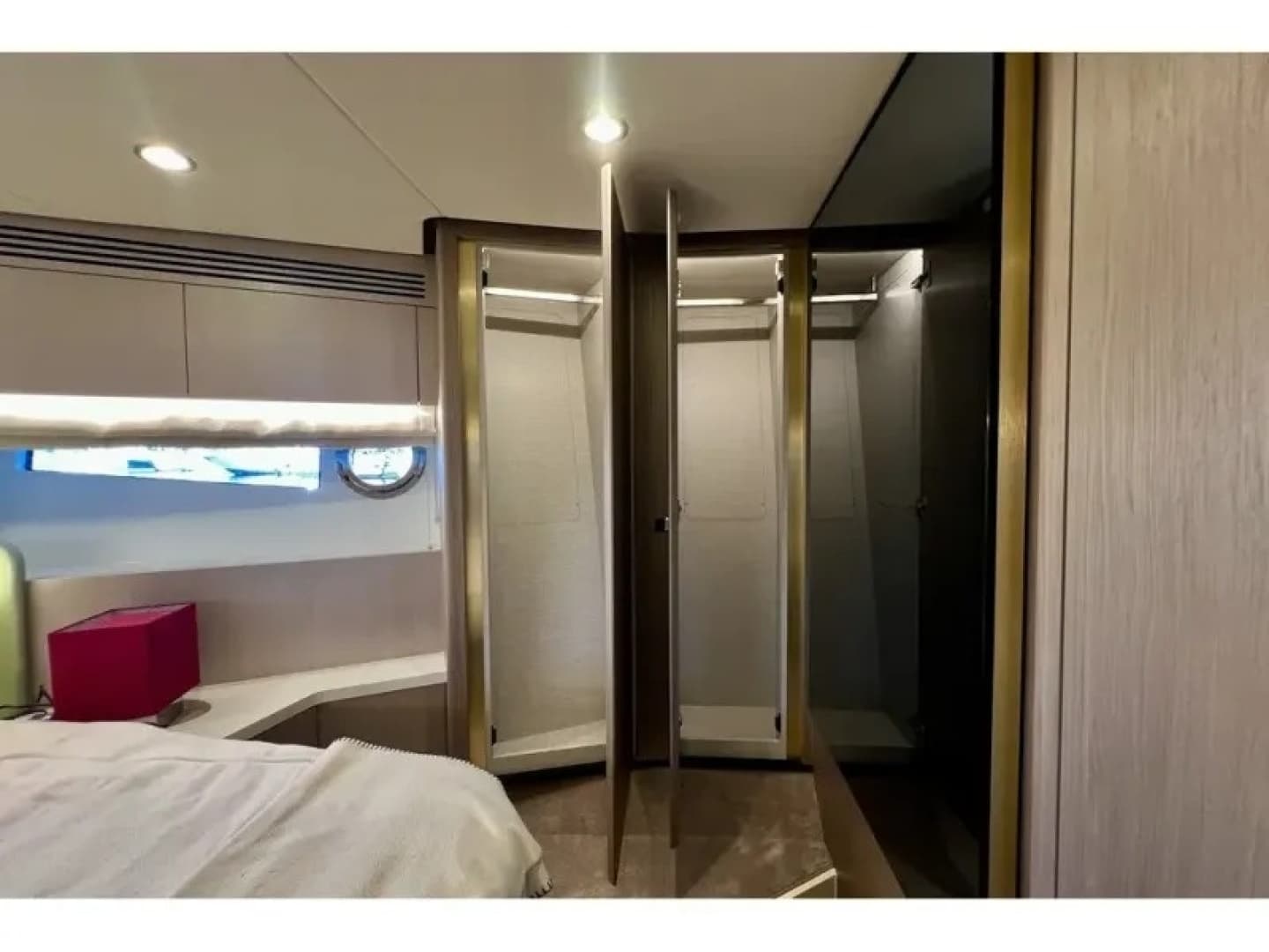 2024 Azimut FLY 60