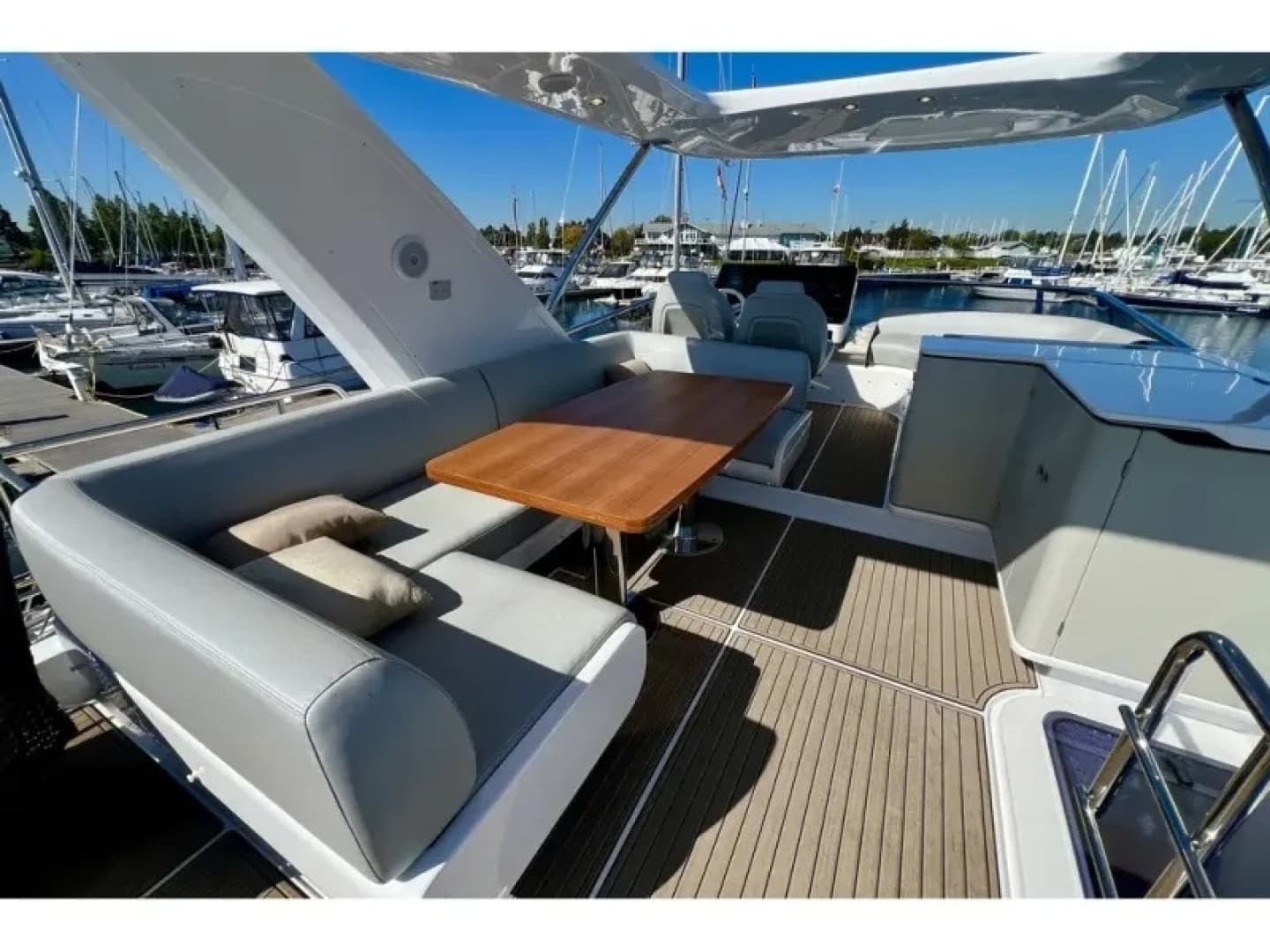 2024 Azimut FLY 60