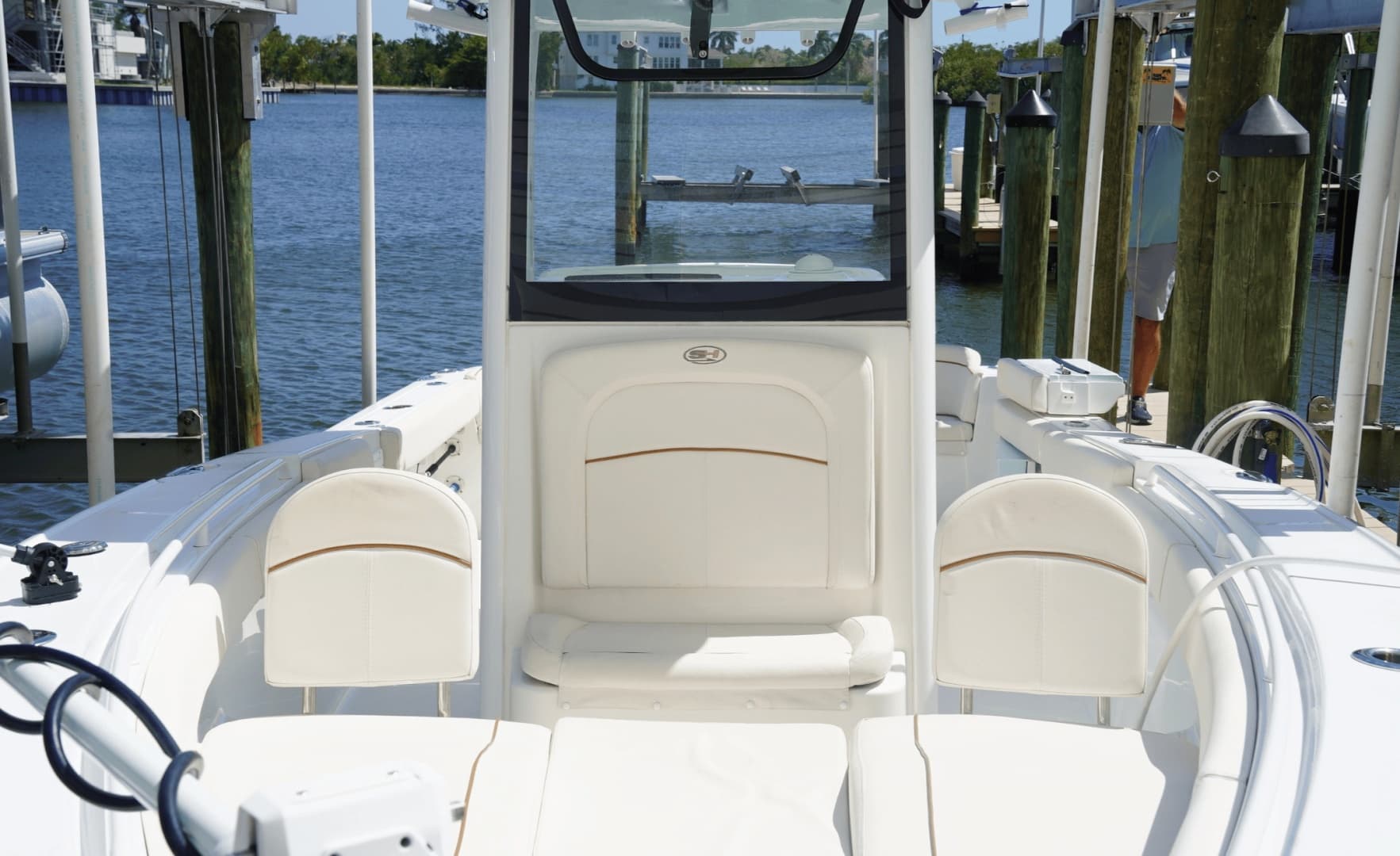 2021 Sea Hunt Ultra 275SE