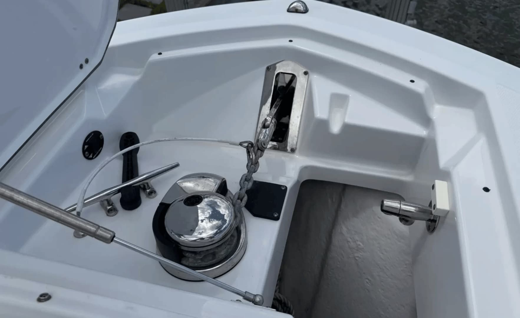 2020 Blackfin 272DC