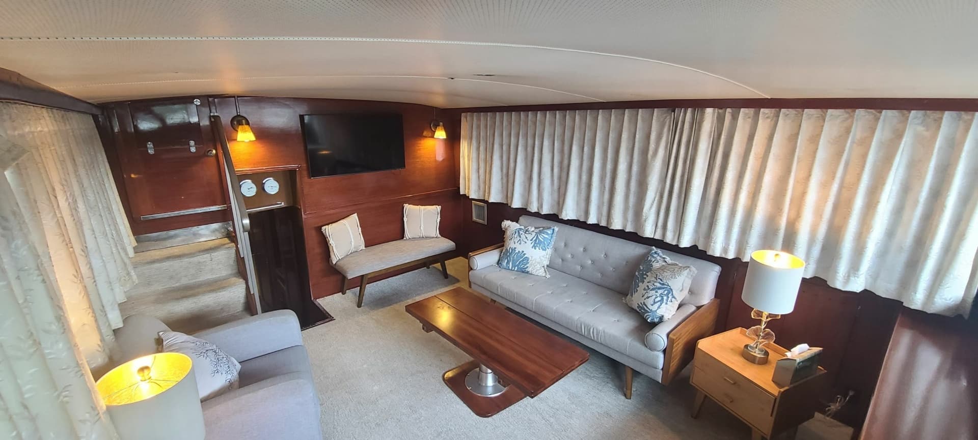 1965 Chris-Craft Roamer 58