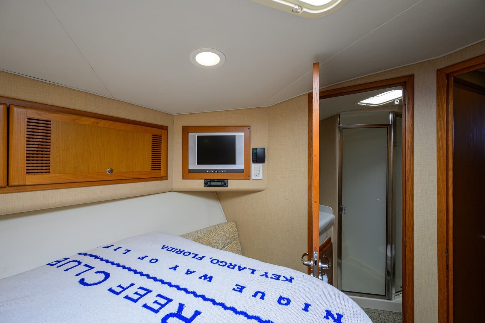 Cabo 48 - Bad Boyz - Guest Stateroom