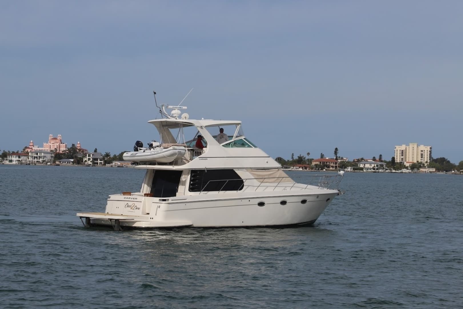 2005 Carver 46 Voyager