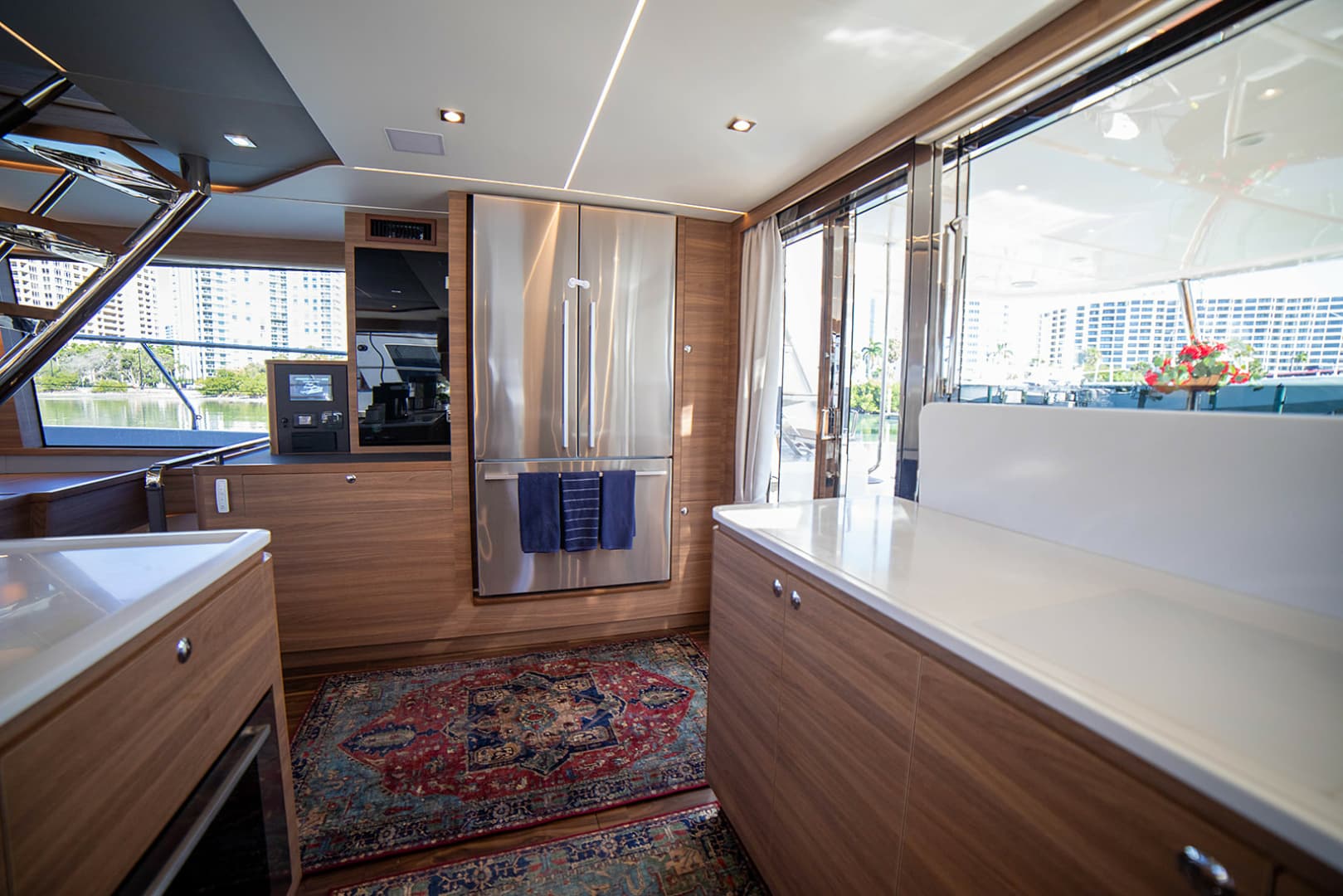 2024 Aquila 54 Yacht