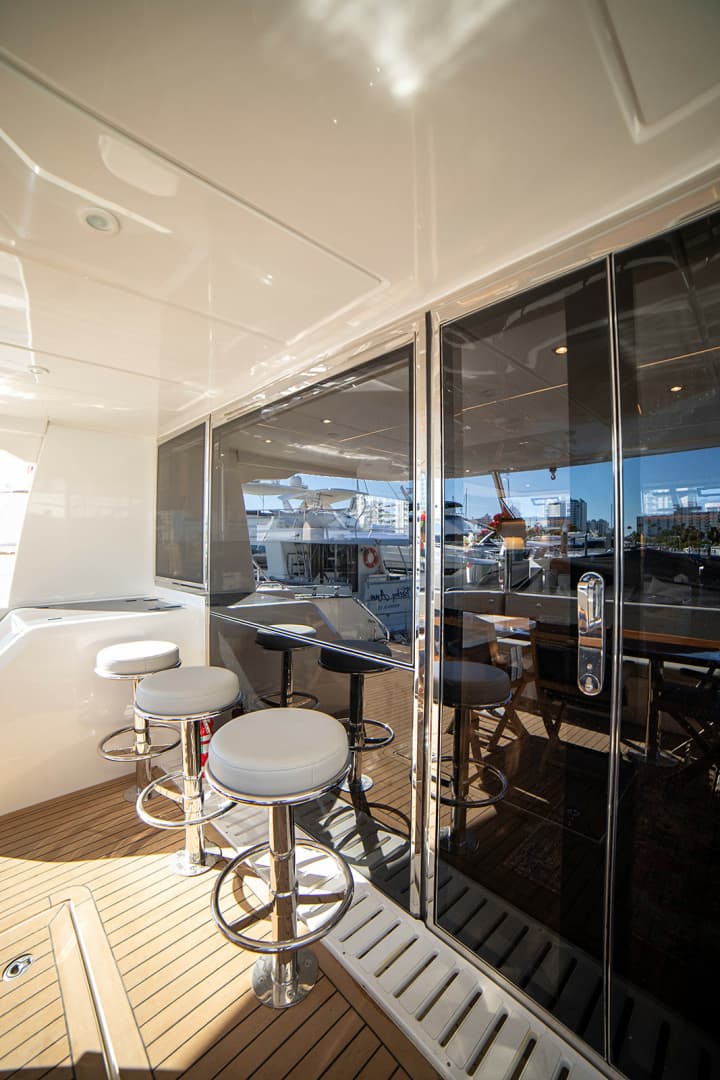 2024 Aquila 54 Yacht