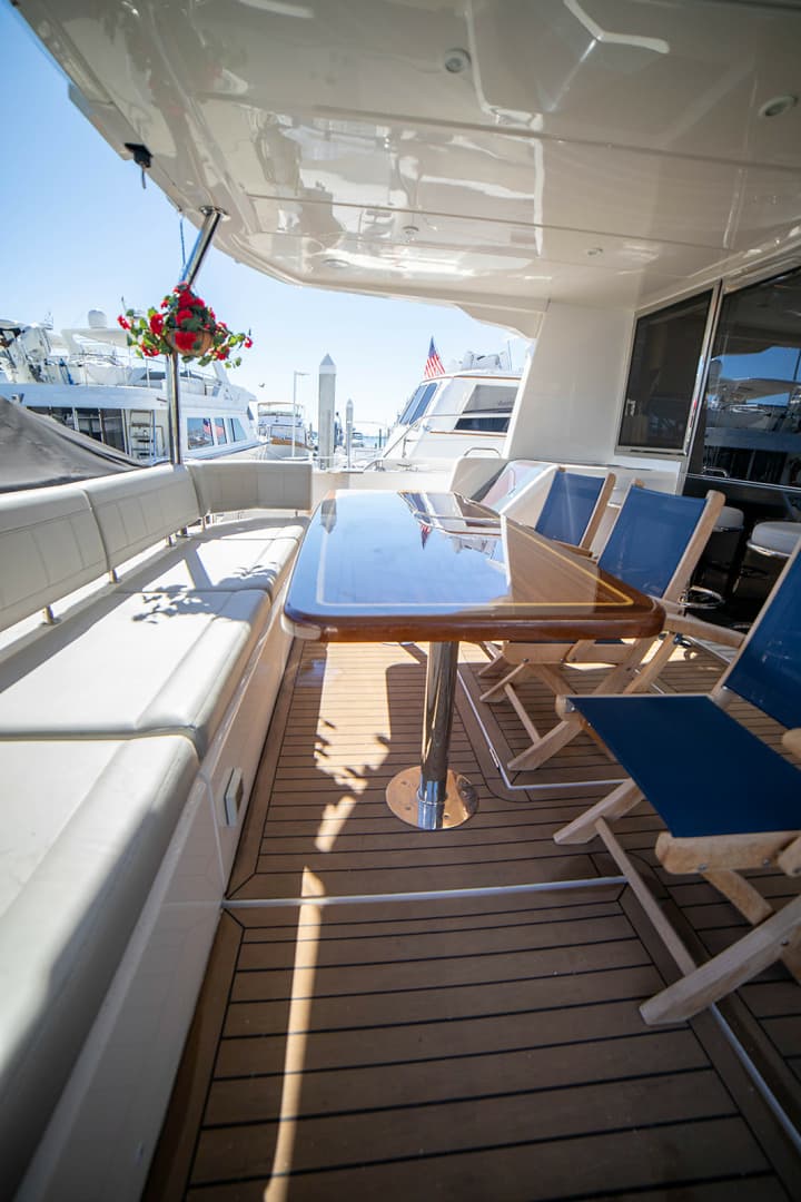 2024 Aquila 54 Yacht