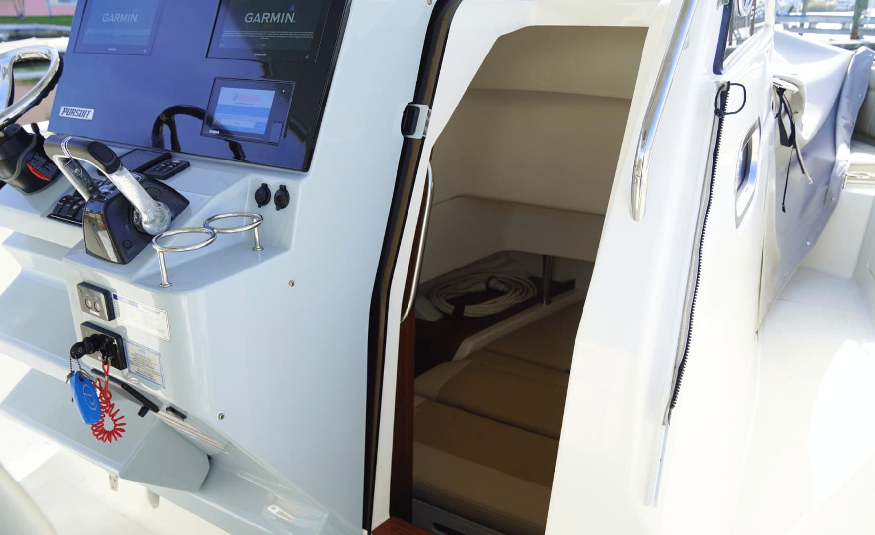 2020 Pursuit S328
