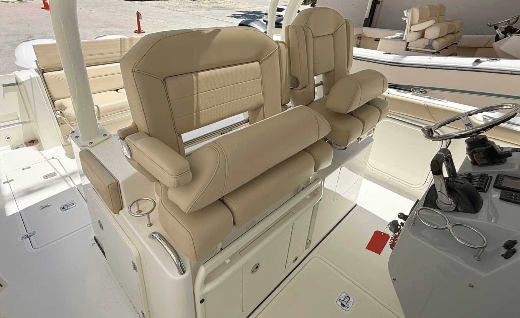 2020 Pursuit S328