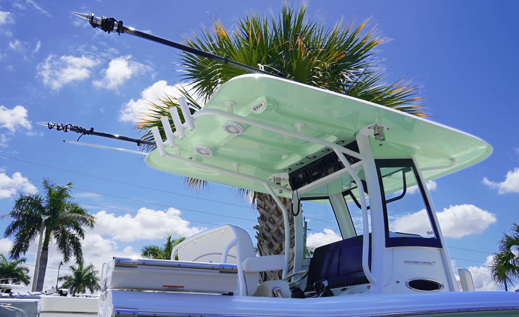 2025 Sea Hunt Ultra 305SE