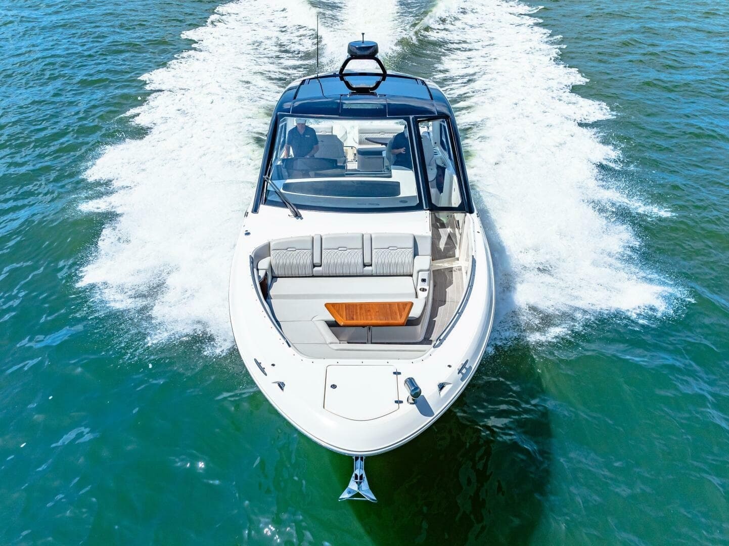 2022 Sea Ray 370 OB 