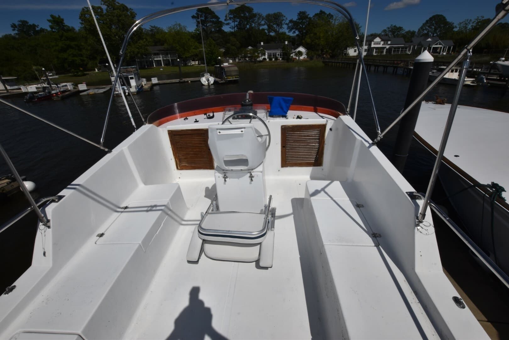 1988 Marine Trader 