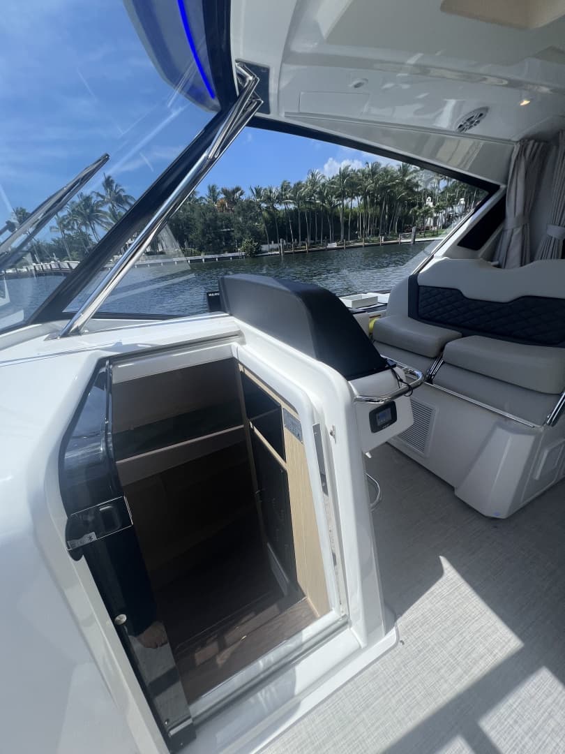 2025 Aquila 36 Sport
